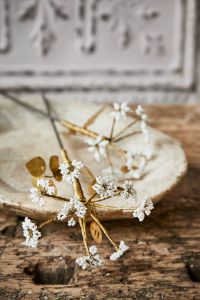 Flower of white beads  EW-5568