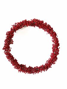 Wreath red berries L EW-5476
